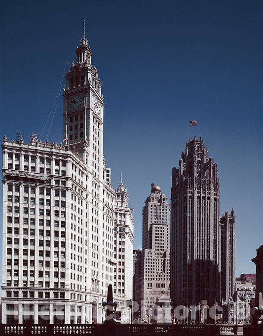 Chicago, IL Photo - Landmark Skyscrapers, Chicago, Illinois