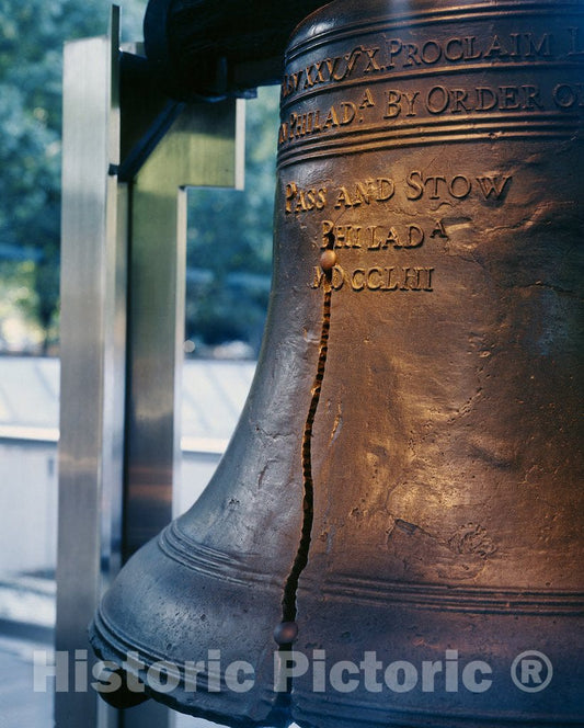 Philadelphia, PA Photo - The Liberty Bell, Philadelphia, Pennsylvania