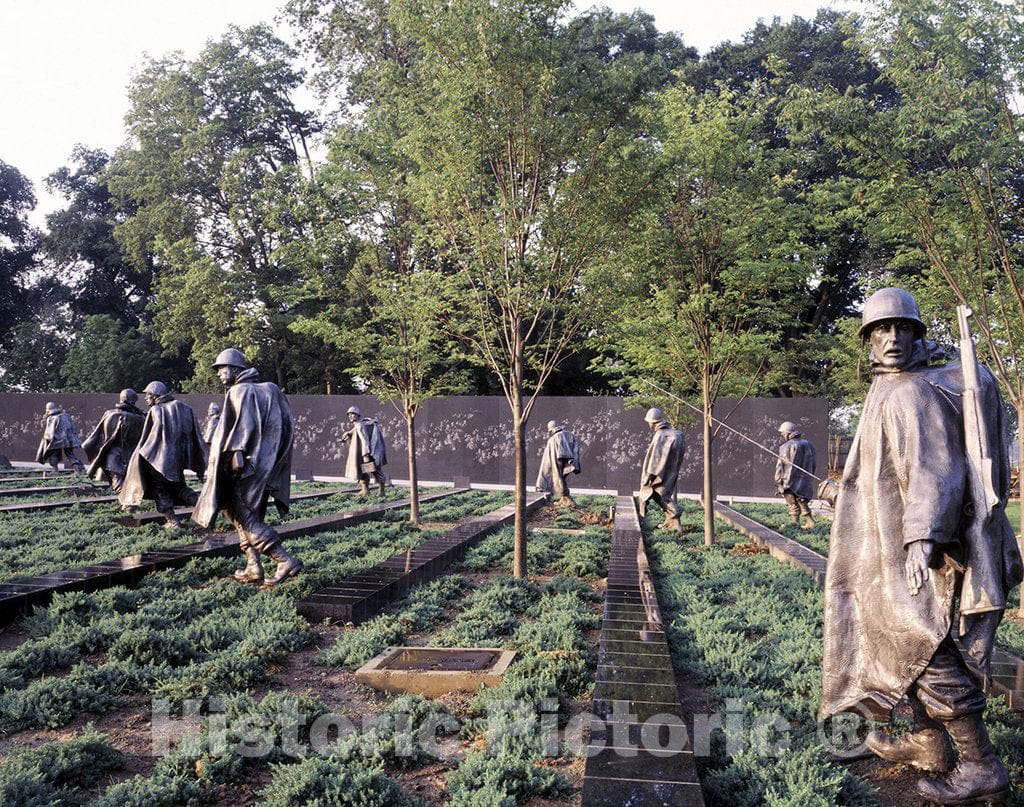 Washington, D.C. Photo - Korean War Veterans Memorial, Washington, D.C.