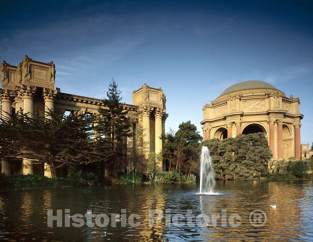 San Francisco, CA Photo - Palace of Fine Arts, San Francisco, California
