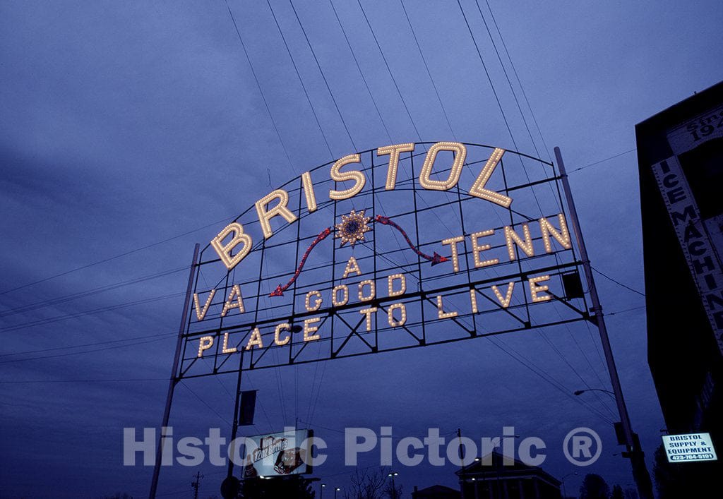 Bristol, TN Photo - Sign, Bristol, Virginia-TN Border