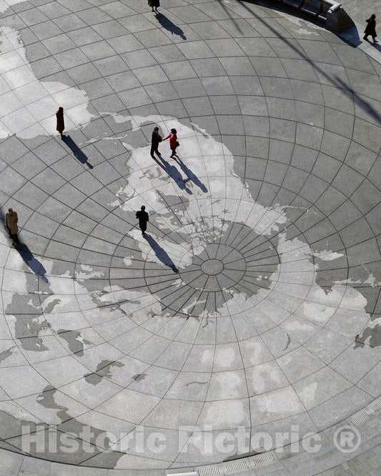 Washington, D.C. Photo - U.S. Navy Memorial, Washington, D. C.