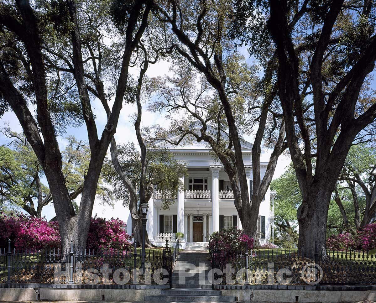 Natchez, MS Photo - Mansion, Natchez, Mississippi