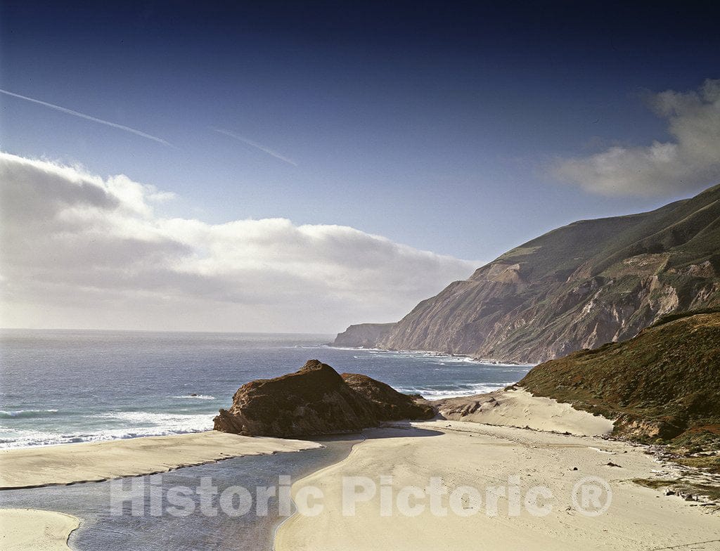California Photo - California coastline