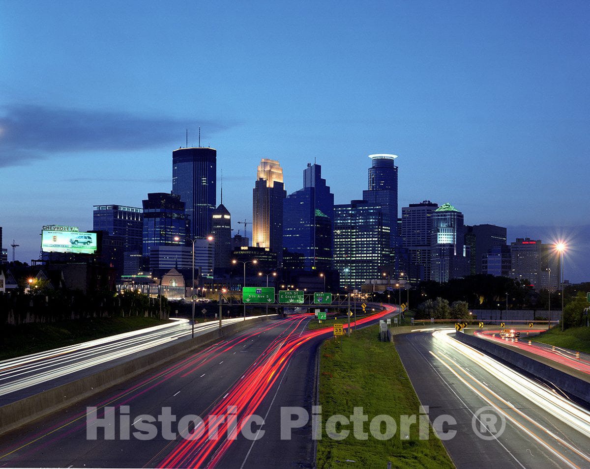 Minneapolis, MN -Photo - View of Minneapolis, Minnesota