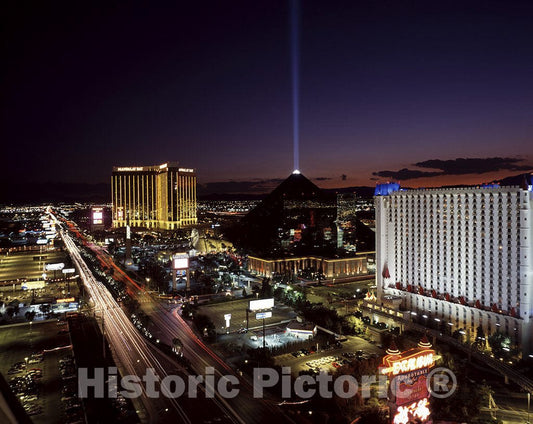 Las Vegas, NV Photo - Dusk View of Las Vegas, Nevada, in The 1990s