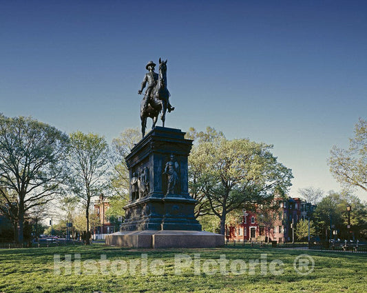 Washington, D.C. Photo - Logan Circle Neighborhood in Washington, D.C.