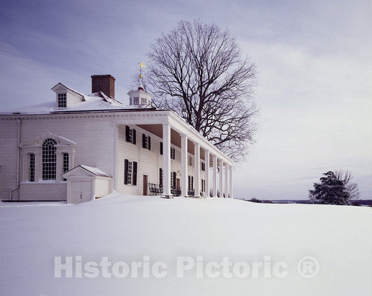 Mount Vernon, VA Photo - Snowy Day at George Washington's Mount Vernon in Virginia-