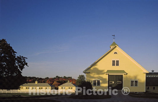 Wells, ME Photo - Huge Jamesway Dairy barn at Wells Reserve at Laudholm Farm, Wells, Maine
