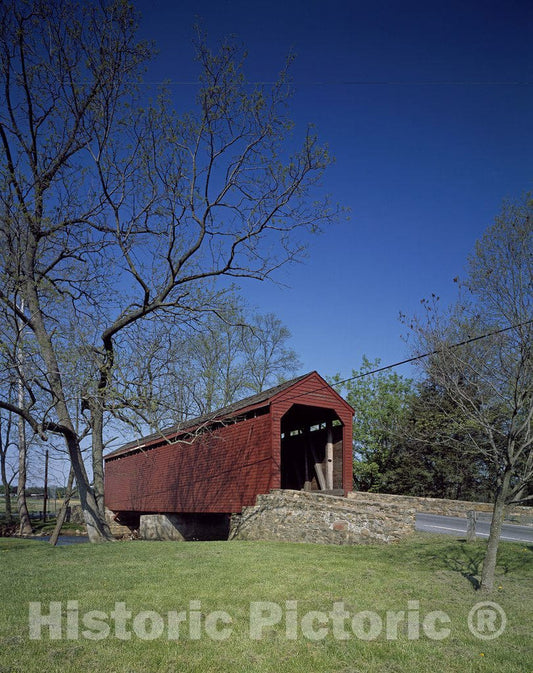 Thurmont, MD Photo - Loys Station Covered Bridge, Thurmont, Maryland, Built in 1900