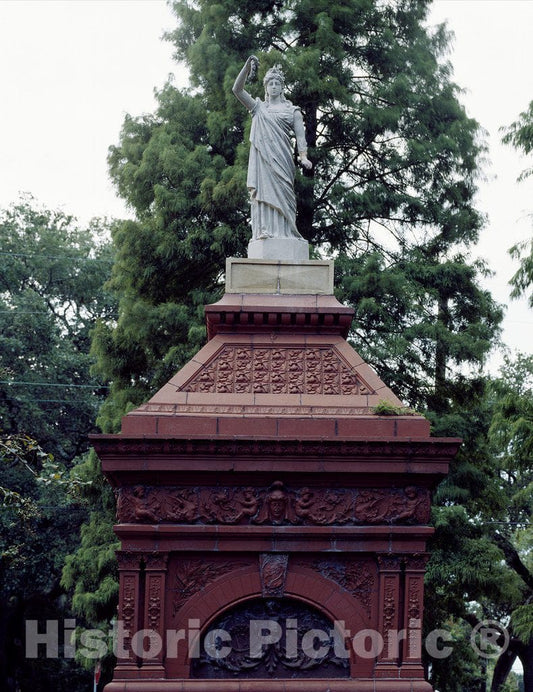 New Orleans, LA Photo - Liberty statue, honroing Charles Etienne Gayarre, one of New Orleans's first great historians.