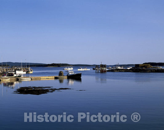 New England Photo - Peaceful New England Harbor