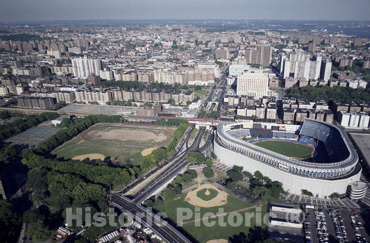 Bronx, NY Photo - Yankee Stadium was a Stadium Located in The Bronx, New York City-