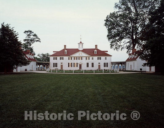 Mount Vernon, VA Photo - George Washington's Estate, Mount Vernon, Virginia