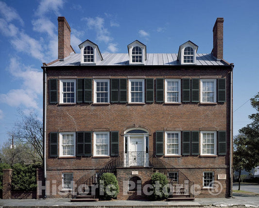 Savannah, GA Photo - Isaiah Davenport House, Savannah, Georgia