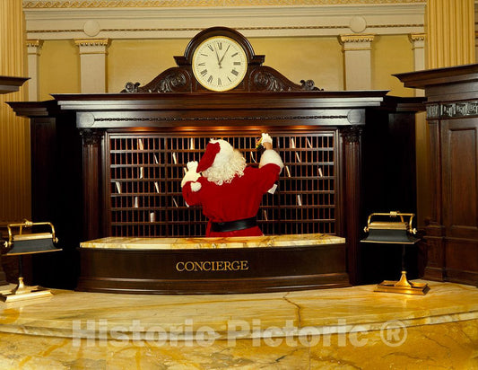 Photo - Santa at The Willard Hotel, Washington, D.C.- Fine Art Photo Reporduction