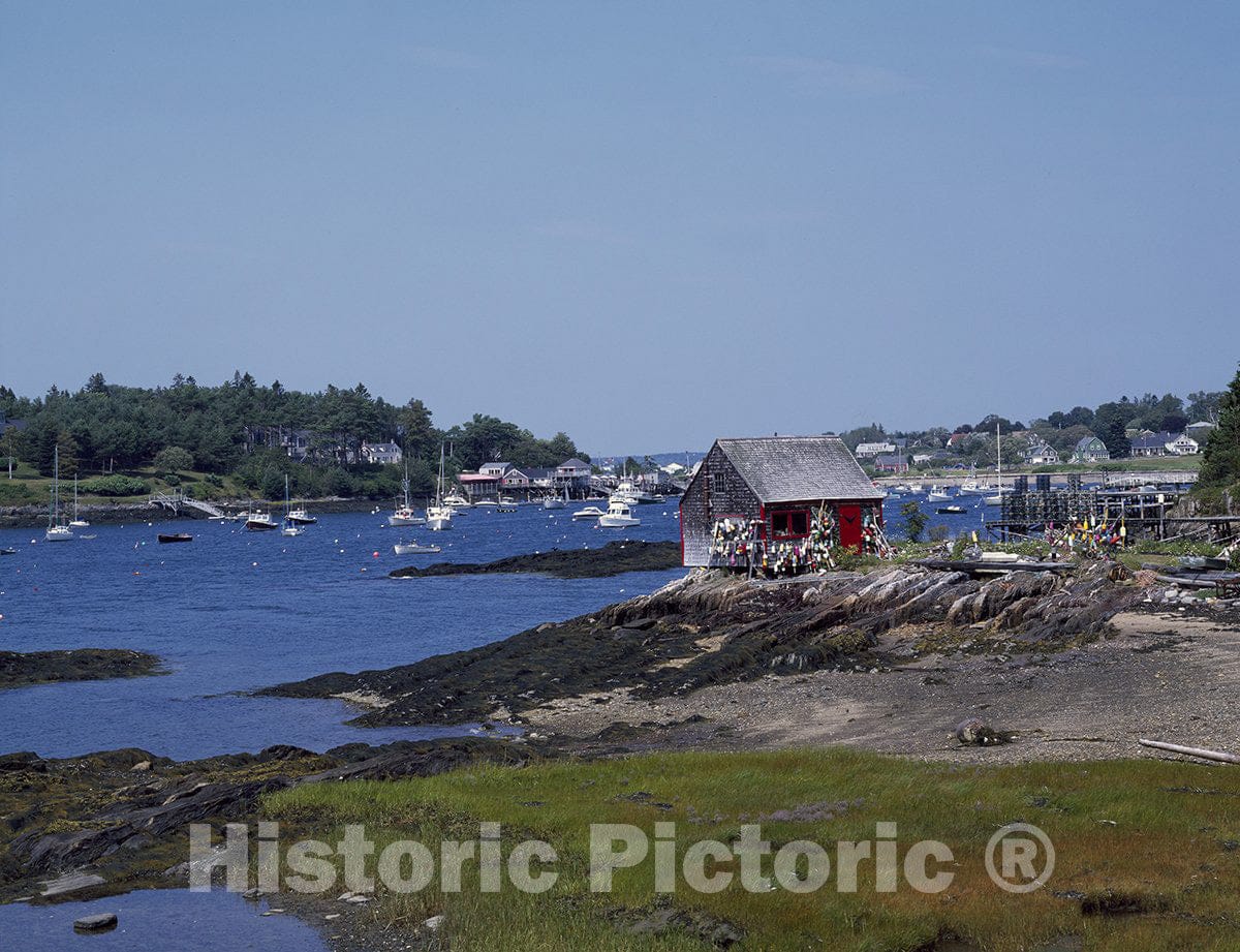 Bailey's Island, ME Photo - Quaint Fish House on Bailey's Island, Maine