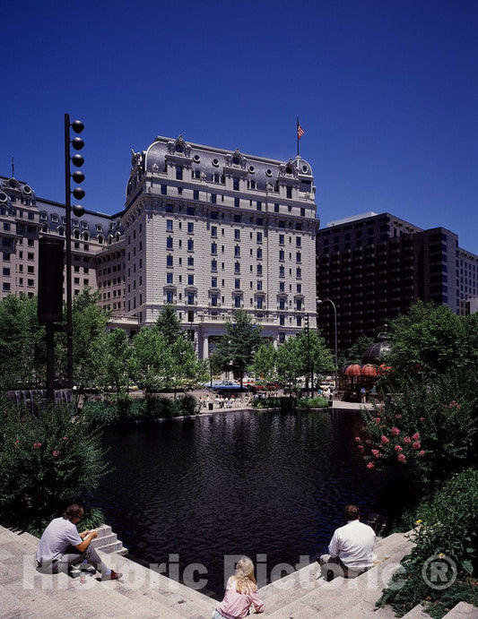 Washington, D.C. Photo - Willard Hotel from Pershing Park, Washington, D.C.