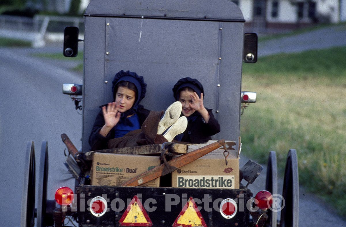 Lancaster, PA Photo - Amish Children in The Back of a Buggy on The Road-