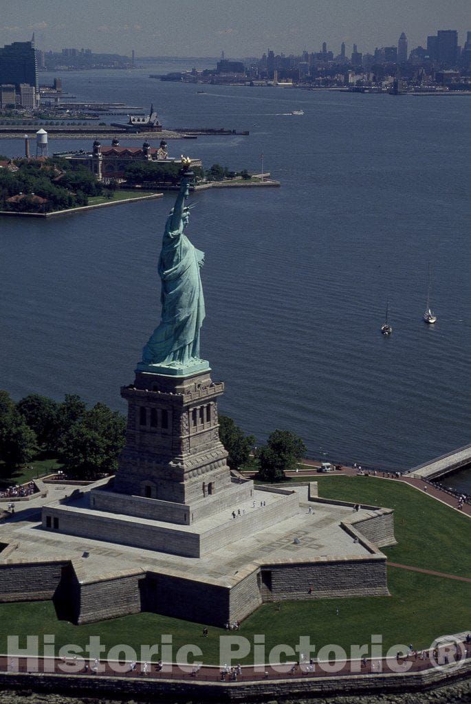 New York, NY Photo - Aerial View of The Statue of Liberty, New York