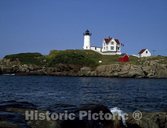 Maine Photo - Maine's 1877 cast-Iron Cape Neddick Light Better Known as The Nubble Lighthouse