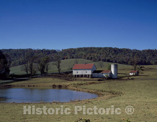 Virginia Photo - The forebay on This barn Near Shenandoah National Park in Virginia is so Massive That Posts are Needed to Support it