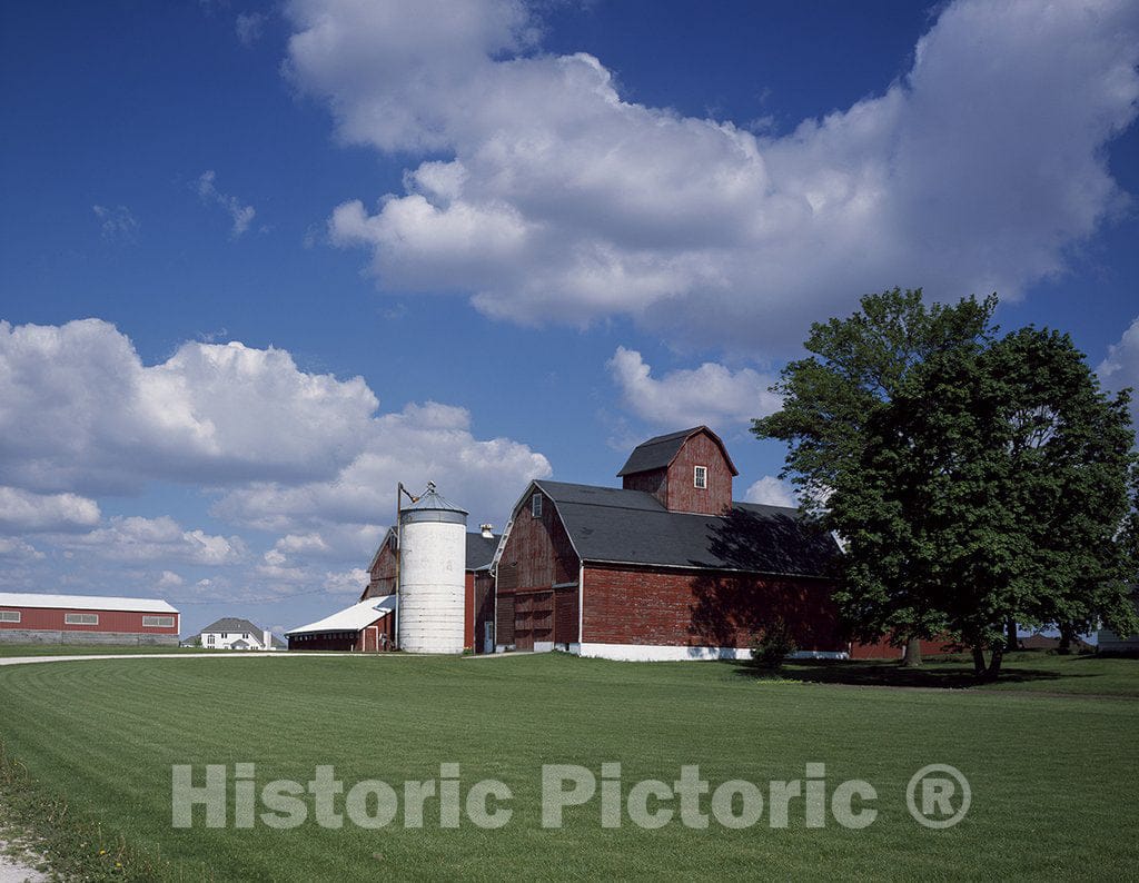 Illinois Photo - On a Tidy Farmstead, a barn with a Good-Sized Cupola, Helping Ventilation Located in Rural Illinois