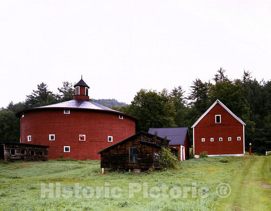 Barnet, VT Photo - Round barn and outbuildings, Barnet, Vermont