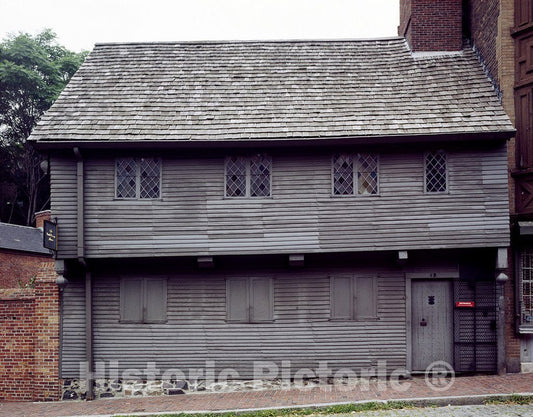 Boston, MA Photo - Paul Revere's House, which The Silversmith Bought in 1770 When The Building was Already Almost a Century Old. Boston, Massachusetts