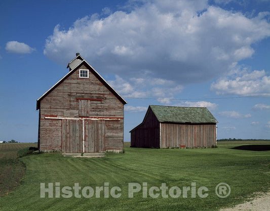 Illinois Photo - Barns in Rural Illinois
