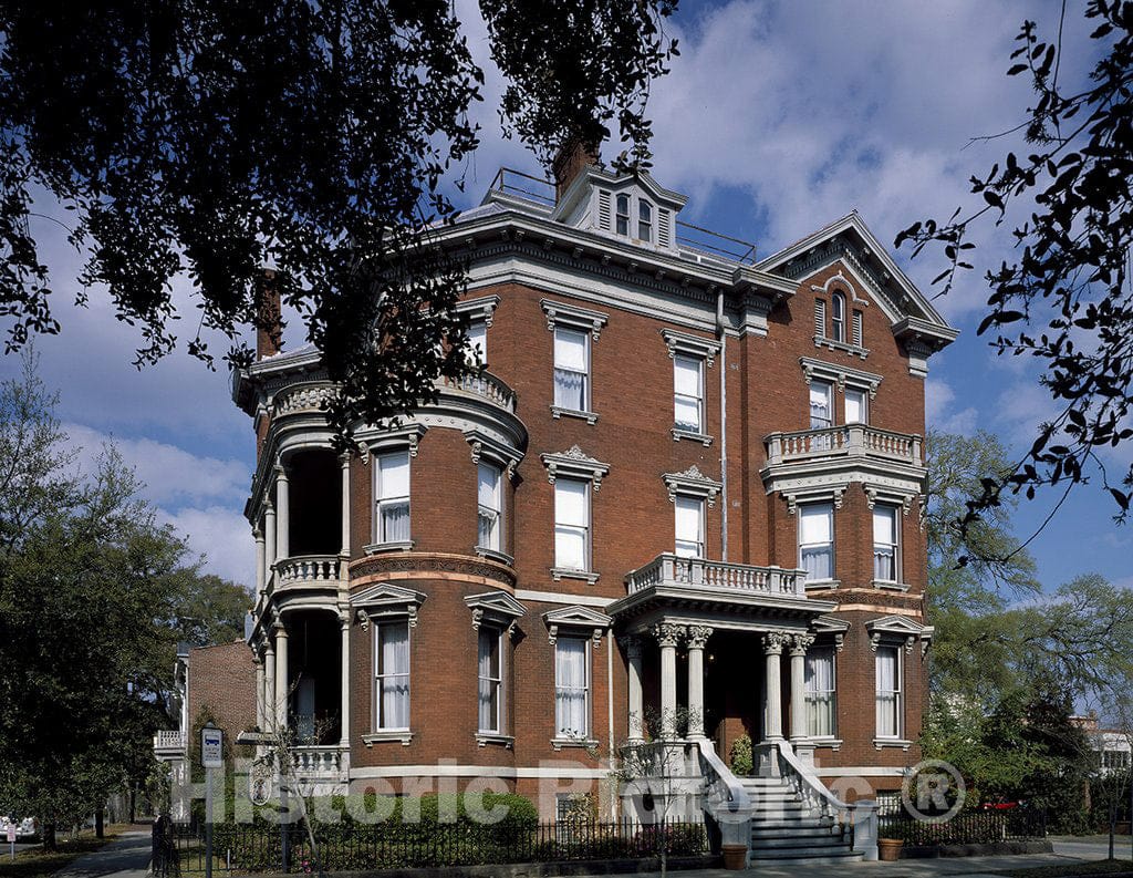Savannah, GA Photo - William Kehoe House, one of Many Federal-Style mansions in Savannah, Georgia