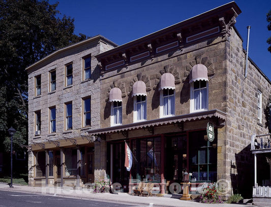 Mineral Point, WI Photo - Shops in Mineral Point, Wisconsin's First Town