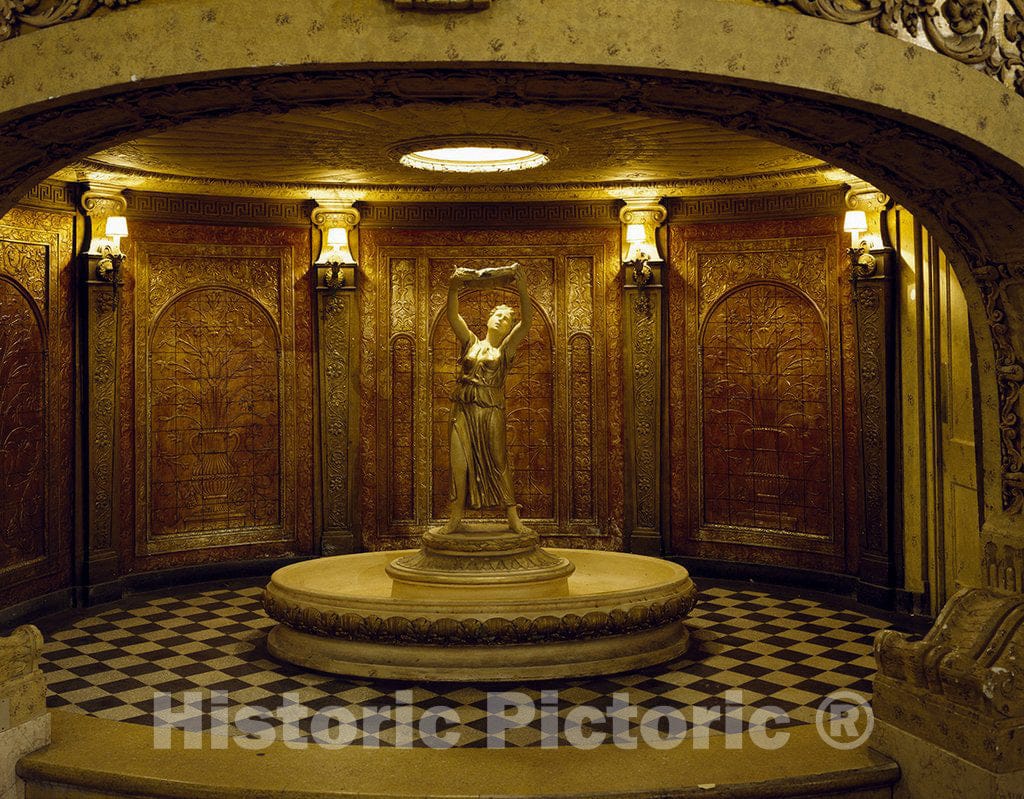 Chicago, IL Photo - Statue at The Historic Chicago Theater, Chicago, Illinois