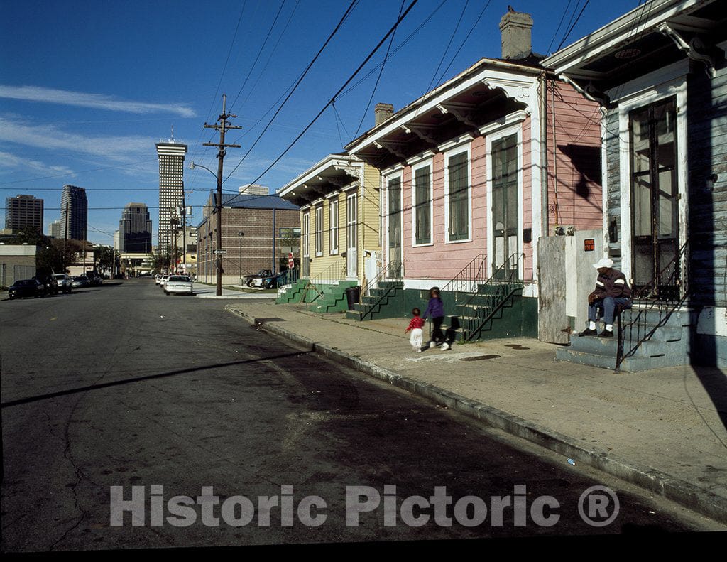 New Orleans, LA Photo - Colorful Row Houses in New Orleans, Louisiana