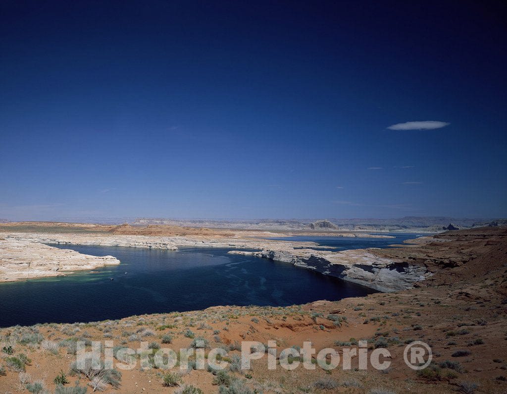 Page, AZ Photo - Lake Powell, Page, Arizona