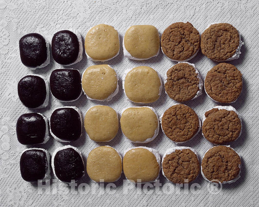 Lancaster, PA Photo - Amish whoopie pies, a Surprisingly Sinful Treat-