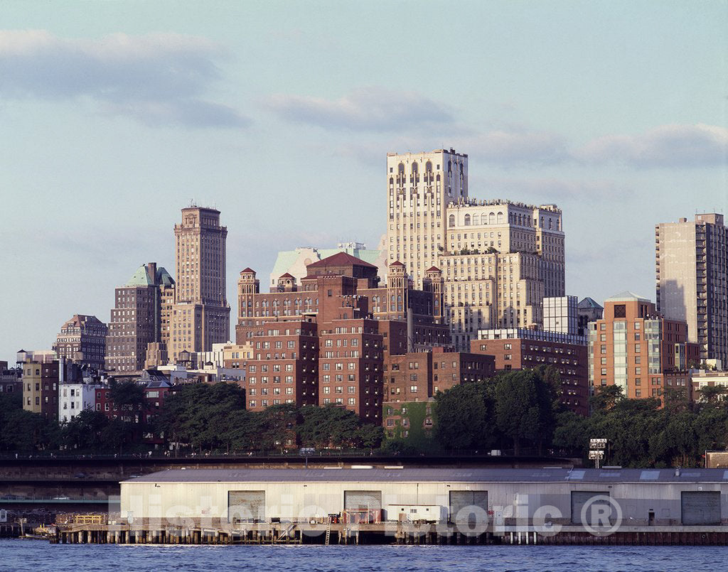 Brooklyn, NY Photo - Skyline view of Brooklyn, New York