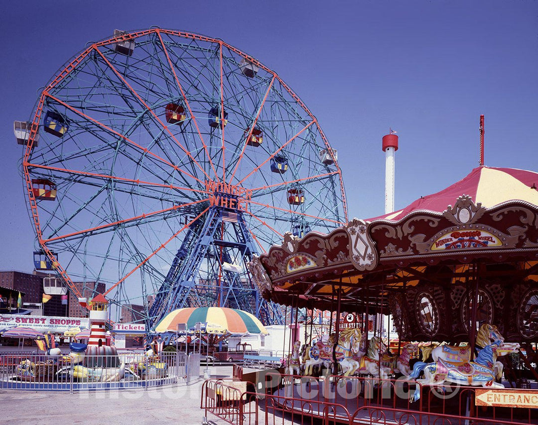 Brooklyn, NY Photo - Coney Island, Brooklyn, New York