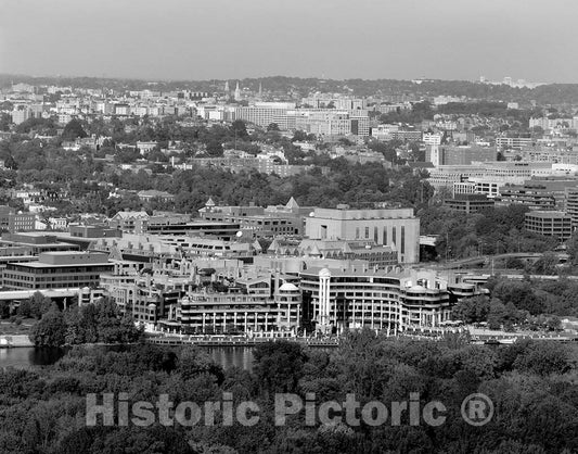 Photo - Aerial of the Georgetown neighborhood in Washington, D.C.- Fine Art Photo Reporduction