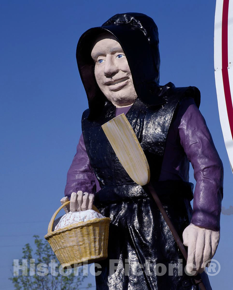 Photo - Giant Amish Woman Statue at The Pennsylvania Dutch Visitors Bureau in Amish Country Lancaster County, Pennsylvania- Fine Art Photo Reporduction