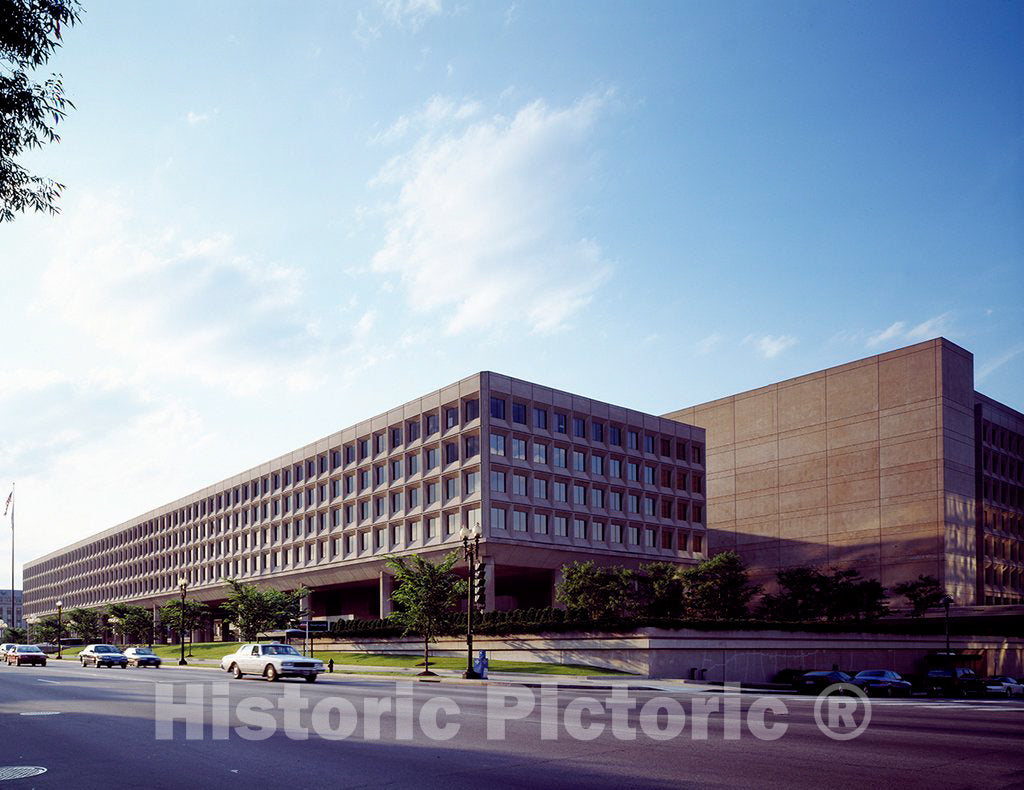 Photo - The James Forrestal Building, Headquarters of The U.S. Department of Energy on Independence Avenue, Washington, D.C.- Fine Art Photo Reporduction
