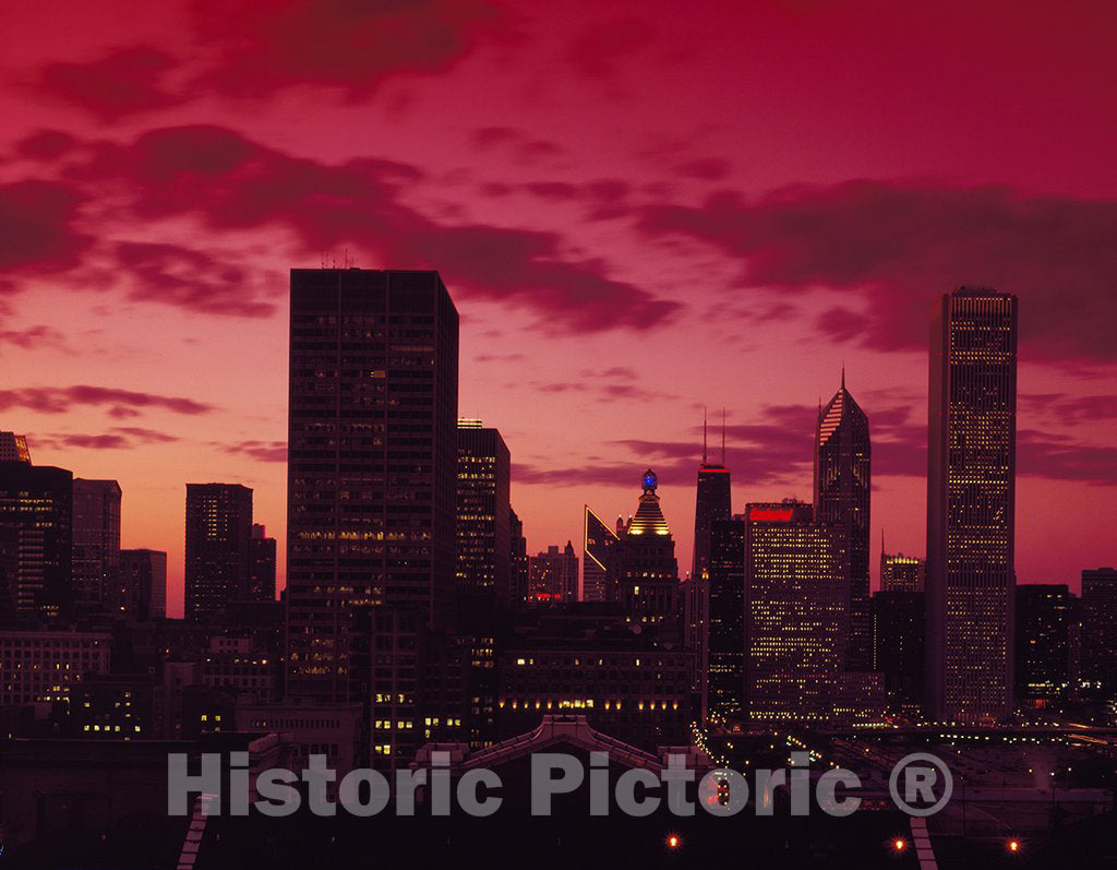 Chicago, IL Photo - Skyline at dusk, Chicago, Illinois