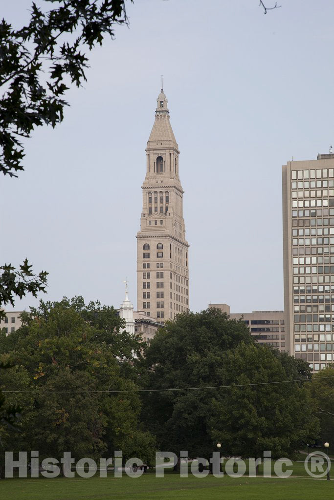 Hartford, CT Photo - Bushnell Park in Hartford, Connecticut