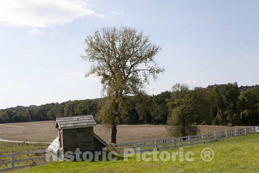 Windsor, CT Photo - Farmland near tobacco barns in Windsor, Connecticut