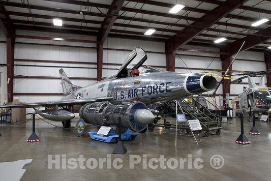 Windsor Locks, CT Photo - New England Air Museum (NEAM) at Bradley International Airport, Windsor Locks, Connecticut