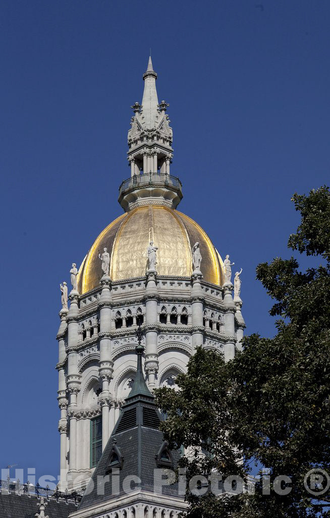 Hartford, CT Photo - The Connecticut State Capitol is located north of Capitol Avenue and south of Bushnell Park in Hartford, Connecticut