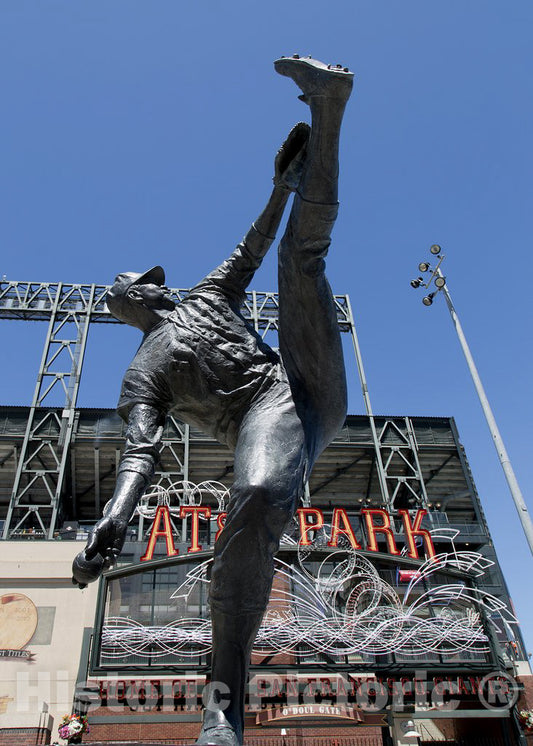 San Francisco, CA Photo - Statue of Juan Marichal by sculptor William Behrends at AT&T ball park in San Francisco, California