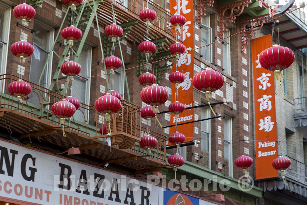 San Francisco, CA Photo - Historic Chinatown in San Francisco, California