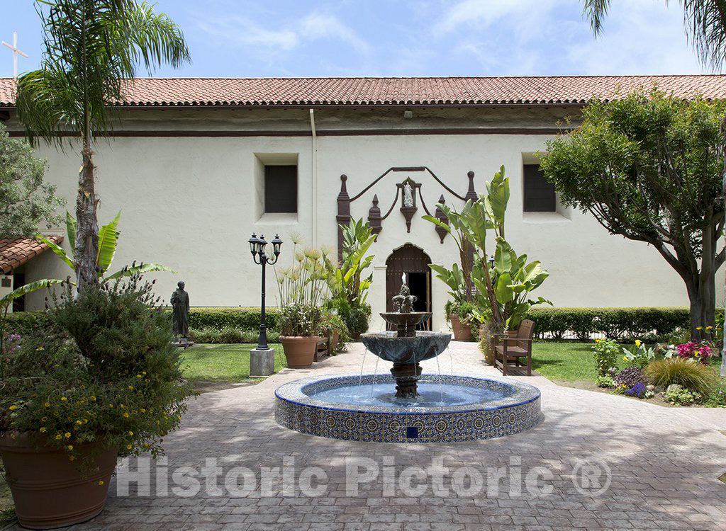 Ventura, CA Photo - Fountain at Mission San Buenaventura, Ventura, California