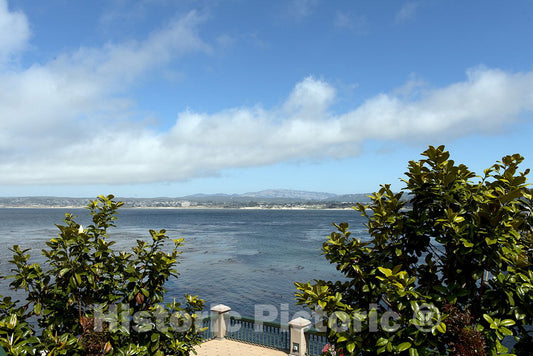 Monterey, CA Photo - Monterey Bay, a Bay of The Pacific Ocean Along The Central Coast of CA